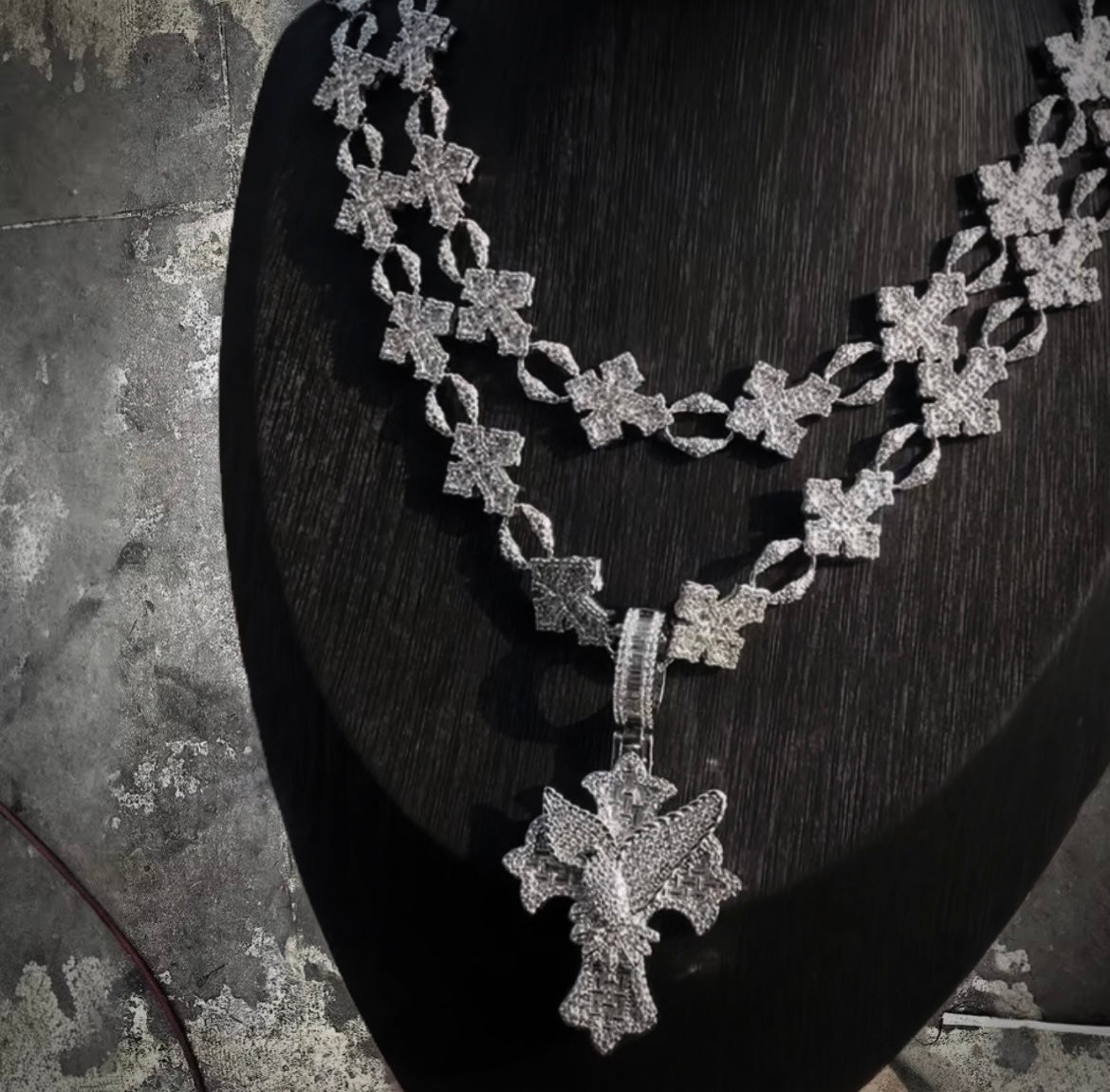 The Fallen Angel Chain