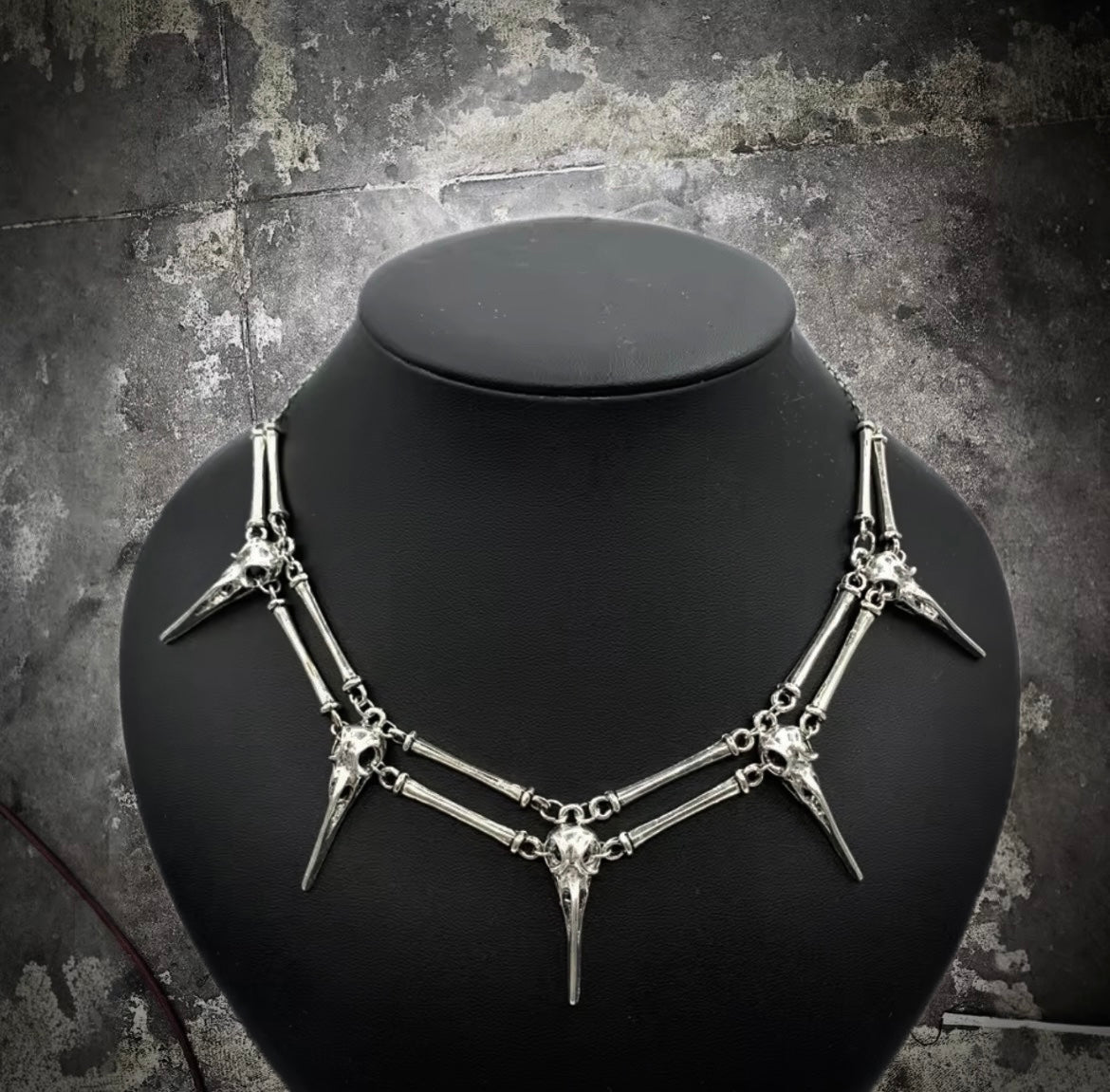 The Verge Border Necklace