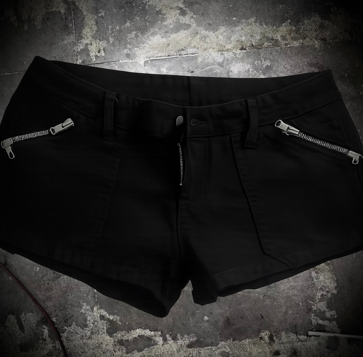 The Verge Border Mini Shorts